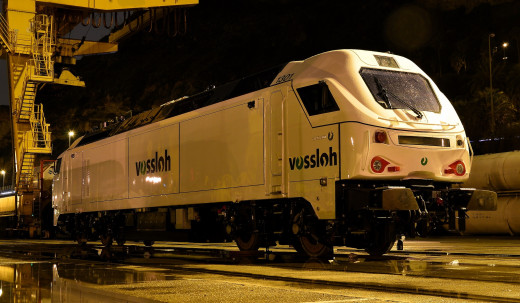 939609 (a): :2046x1191
